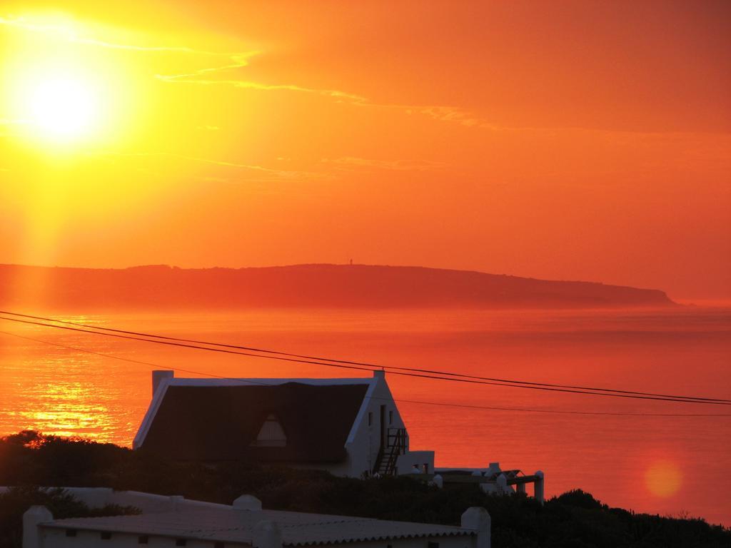 Sandpiper Cottages Boggomsbaai Buitenkant foto